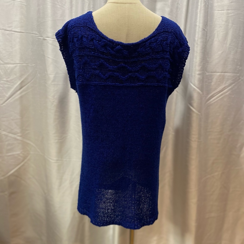 Cable & Gauge Sweater Vest - Picture 3 of 6